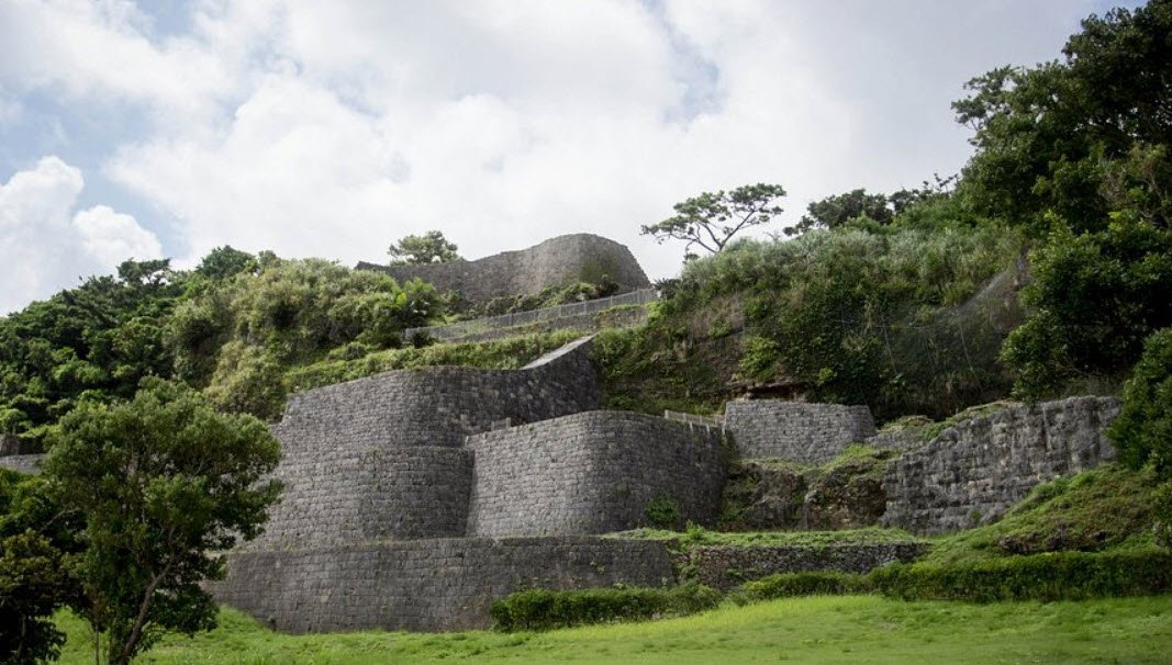 Ueharajō Castle Ruins, Japan